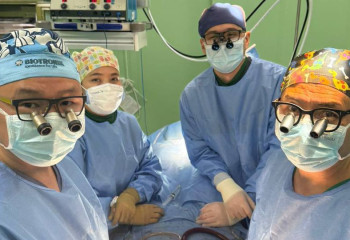 Жүрекке жасалған ота: алматылық дәрігерлер 18 жастағы қыздың өмірін сақтап қалды