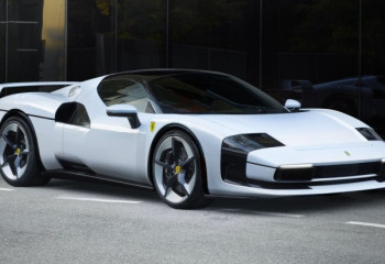 Ferrari ерекше SC40 суперкарын таныстырды