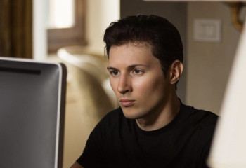 Pavel Durov offers to buy back stolen Louvre jewels after Paris heist