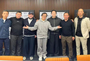 Джеки Чан фильміне қазақстандық режиссерді шақырды