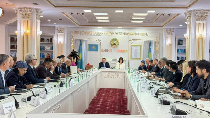  Мәдениет және ақпарат министрлігі 