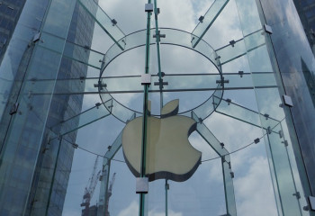 Apple компаниясы iPhone 19 моделін шығармайды – БАҚ