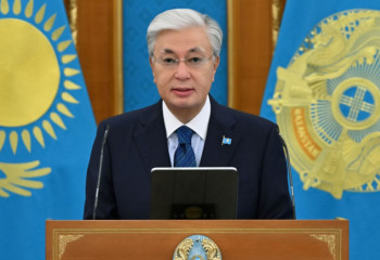 Президент 130-дан астам ұстаз бен ғалымды марапаттады