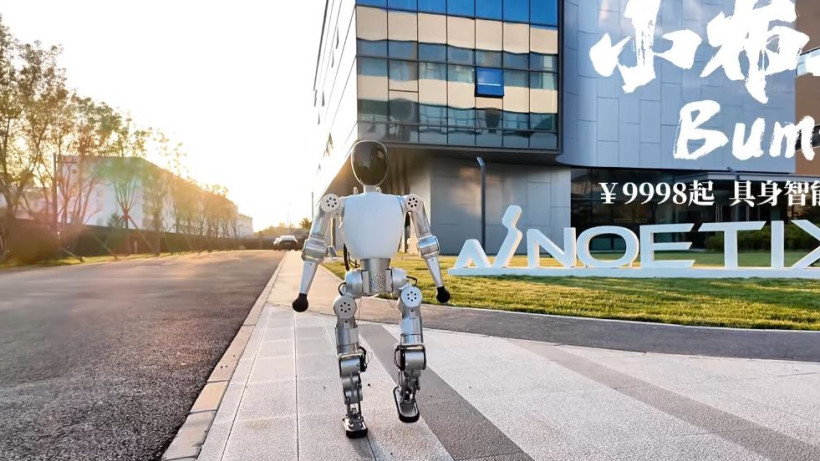  youtube.com/@XRoboHub 