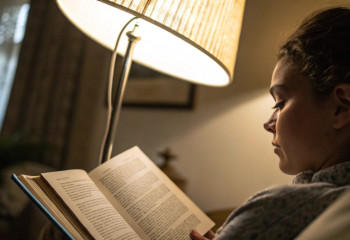 Бумага против экрана: в соцсетях разгорелся спор о книгах