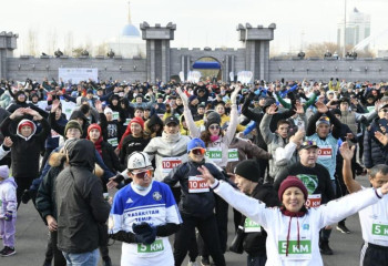Республика күніне арналған бұқаралық жүгіруге 1500 елорда тұрғыны қатысты