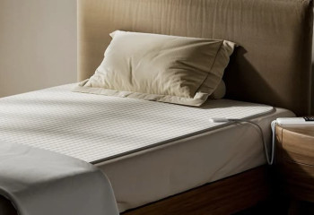 Xiaomi представила умное покрывало, которое греет и уничтожает клещей