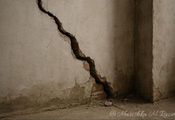 Землетрясение в Турции — обрушились два здания