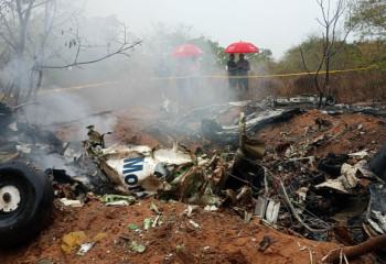 Кенияда шетелдік туристер мінген ұшақ апатқа ұшырады