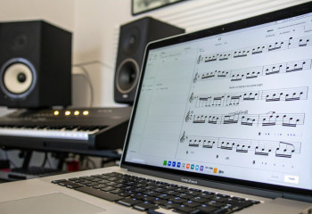 Половина людей не отличили ИИ-музыку от созданной человеком – исследование