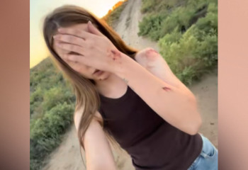 Автоледи в Астрахани перевернулась на скорости 200 километров в час в степи