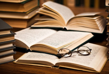 Аукционда 31 млн теңгеге сатылған кітап