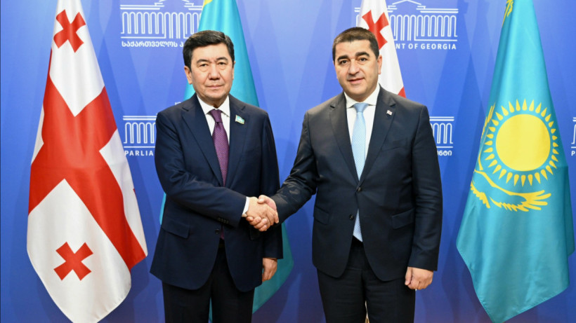  Мәжілістің баспасөз қызметі 