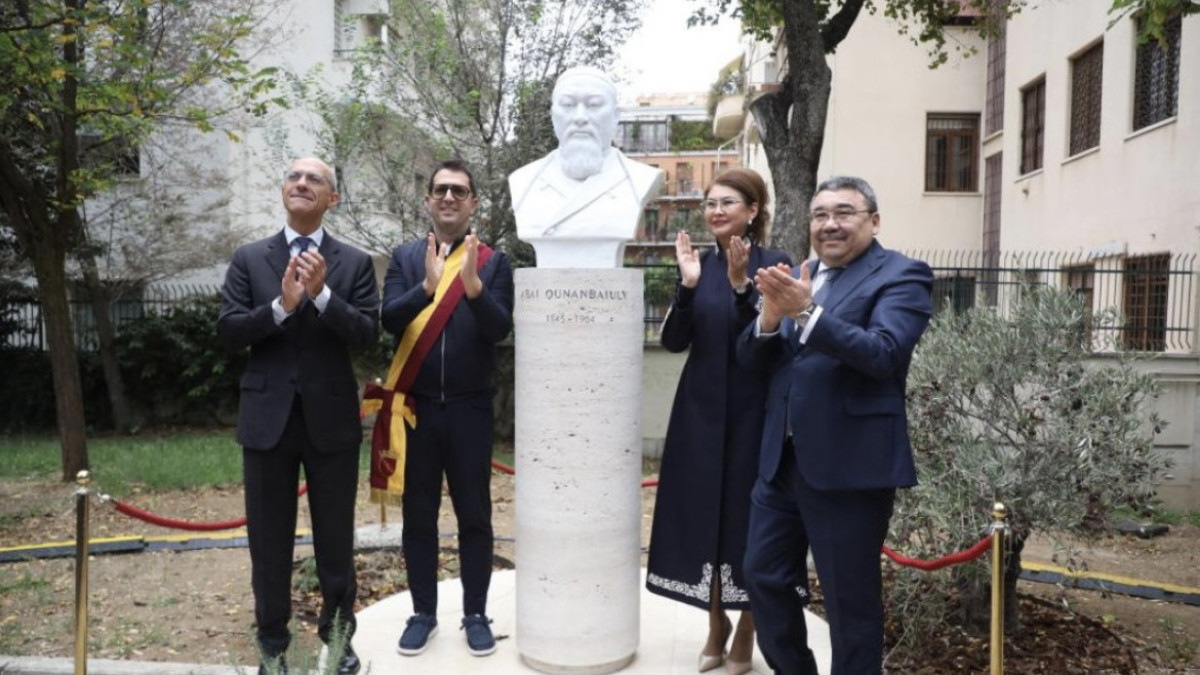  Ministry of Culture and Information 