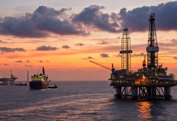 ИИ предсказал состояние нефтяных пластов с точностью 99,7% без остановки добычи