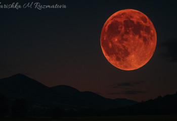 Небесное шоу: казахстанцы увидят крупнейшее суперлуние 2025 года