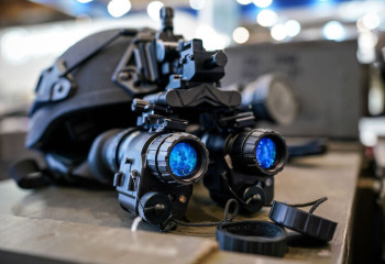 Ғалымдар түнде көру көзілдірігін жасайтын жаңа технология ойлап тапты