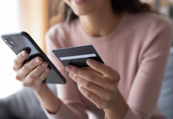 Банктер телефон арқылы аударым жасау мүмкіндігін шектейді