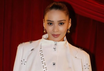 «Түрмеде отырып үйімді сатып жіберді»: Индира Елемес президенттен көмек сұрады