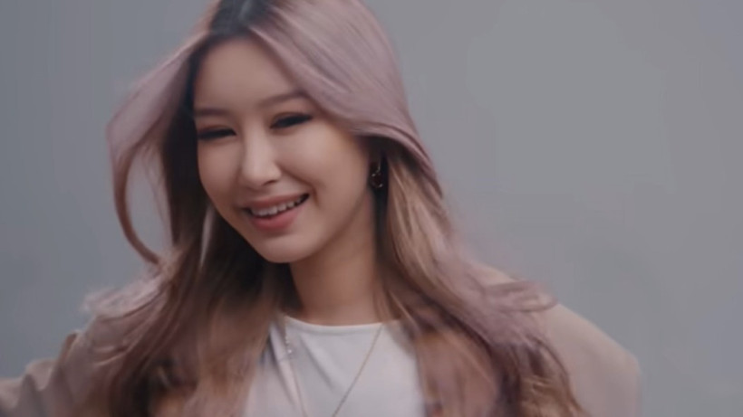  Кадр клипа BAYANSULU - Aua rai 