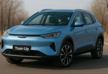 Жительница Астаны рассказала, как разочаровалась в электромобиле BYD Yuan Up