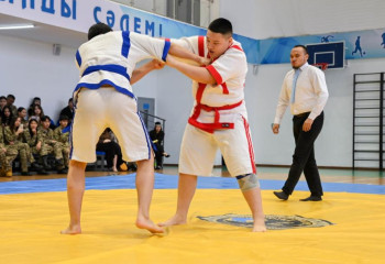 Астанада «Жас сарбаз барысының» жеңімпазы анықталды