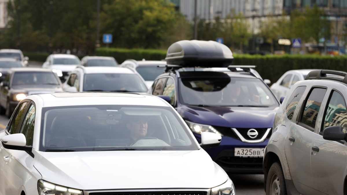  Арман Мухатов 