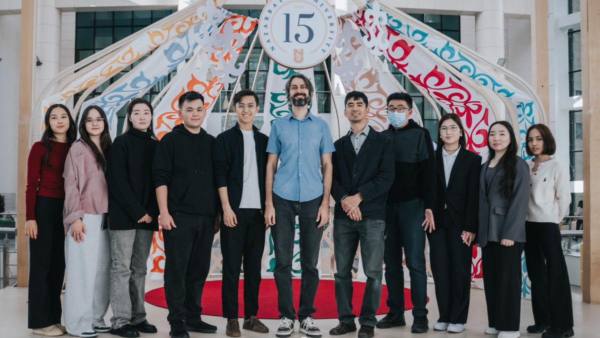  Фото: Олеся Орина; NU Image - Диана Атласова 