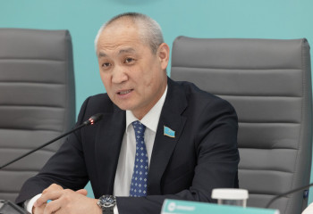 Біз түгілі Американың өзі ЛГБТ, трансгендерді қоғамға жат деп таныды - Жаңбыршин