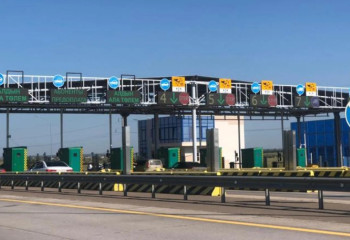 Бір жыл ішінде ақылы жолдар қанша табыс әкелді?