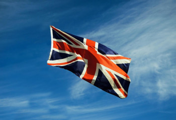 Британия миграциялық саясатты қатаңдатпақ