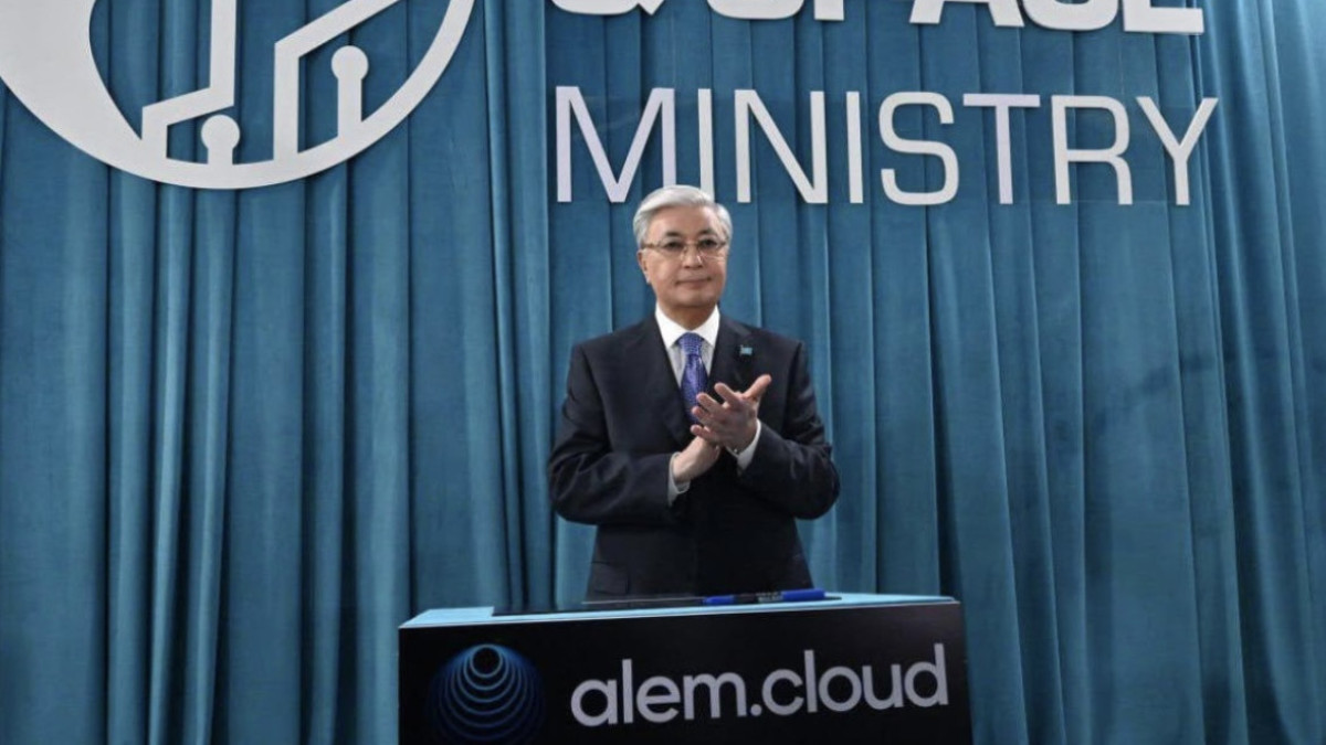  zhaslanmadiyev / Instagram 