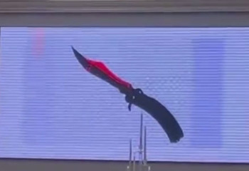 Үйлену тойында қонақтар құны 7 млн теңгелік виртуалды пышақ сыйлады