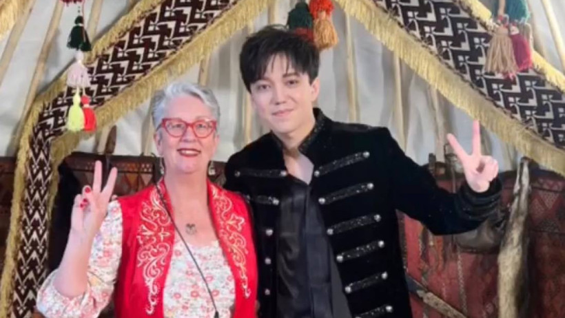  instagram.com/esther_uhu 