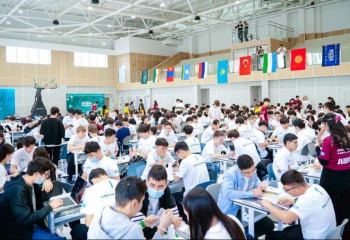 Астанада халықаралық STEM-олимпиадасы мен роботтар шайқасы басталды