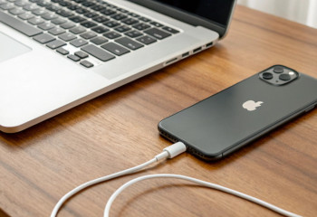 iPhone 17 Pro Max взломали: смартфон запускает iPadOS и превращается в «мини-Mac»