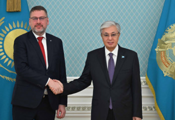 Kazakh President receives EU special representative for Central Asia