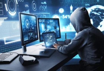 Жапонияда екі миллионға жуық адамның жеке деректері қолды болған