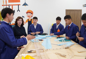 Кей мектеп пәндерін біріктіру: Оқу-ағарту министрі пікір білдірді