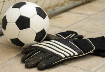 «Интер» показал сейвы Темирлана Анарбекова