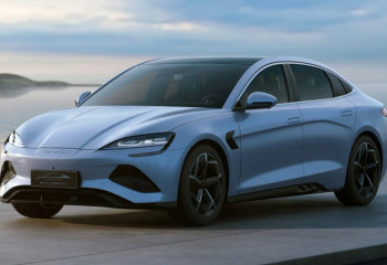 Қытайлық көліктер жарамсыз болып, еліне қайтарылып жатыр