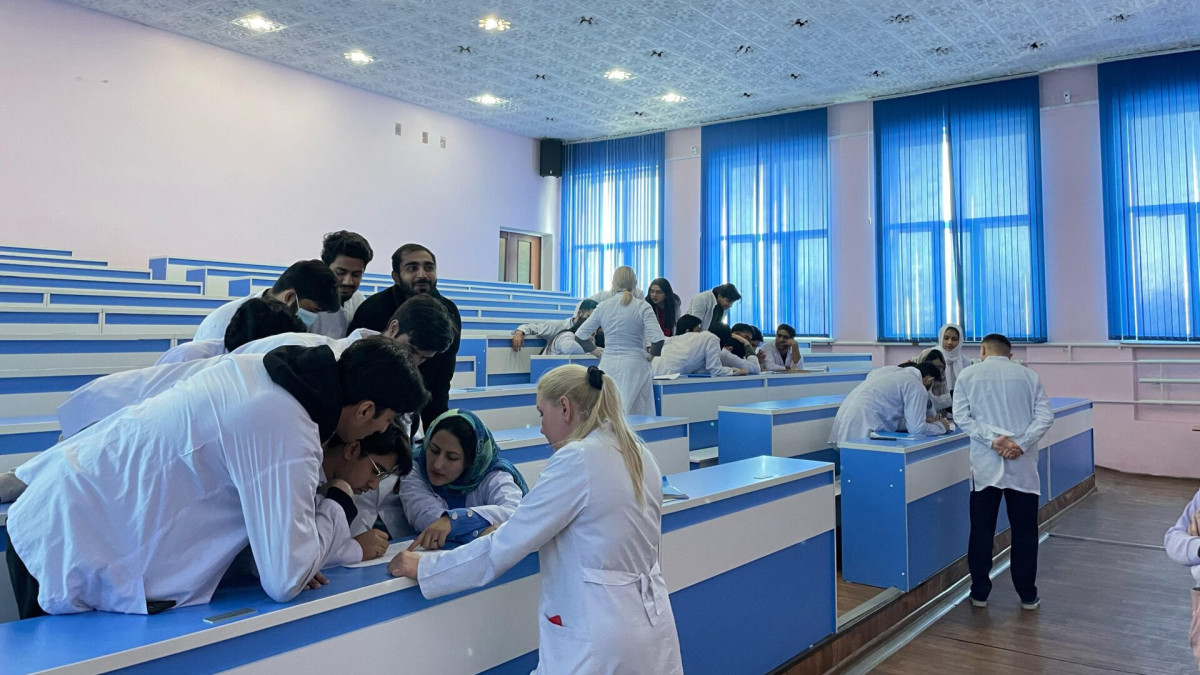  Семей медицина университеті 