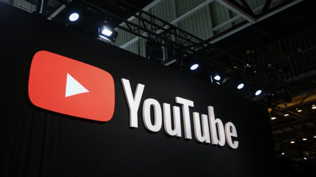  El.kz / Recraft / Dinmukhamed Beissembayev 