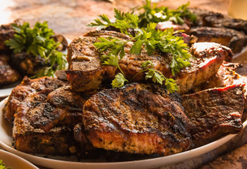 Нутрициолог таңғы асқа ет жеудің ағзаға әсері туралы айтты