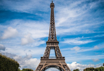 18 миллион турист: Париж әлемнің басты бағытына айналды