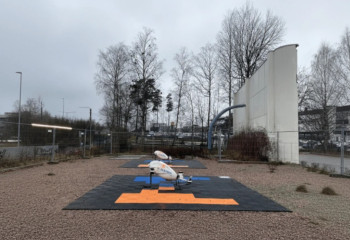 Дрондар курьерлерді алмастыра ма? Финляндияда дрондар тамақ жеткізіп жүр