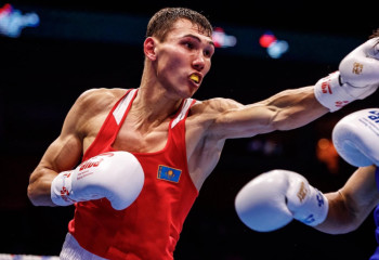 Боксшы Серік Теміржанов қарсыласын нокаутқа түсірді