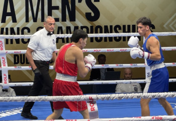 Сабыржан Аққалықов ширек финалға өтті