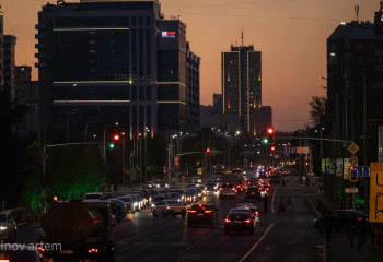 Десятибалльные пробки парализовали Астану во время снегопада: что пишут жители в соцсетя