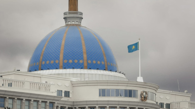  El.kz / Arman Mukhatov 